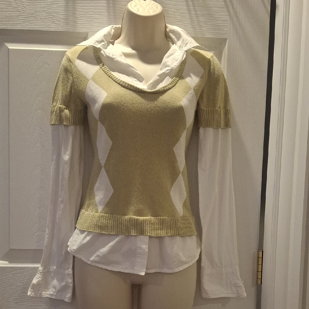 Women's Argyle Sweater with White Accents